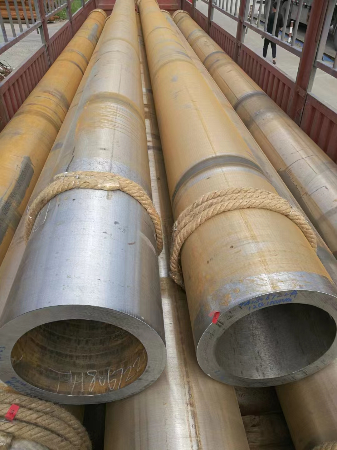 16MnDG无缝钢管生产厂家